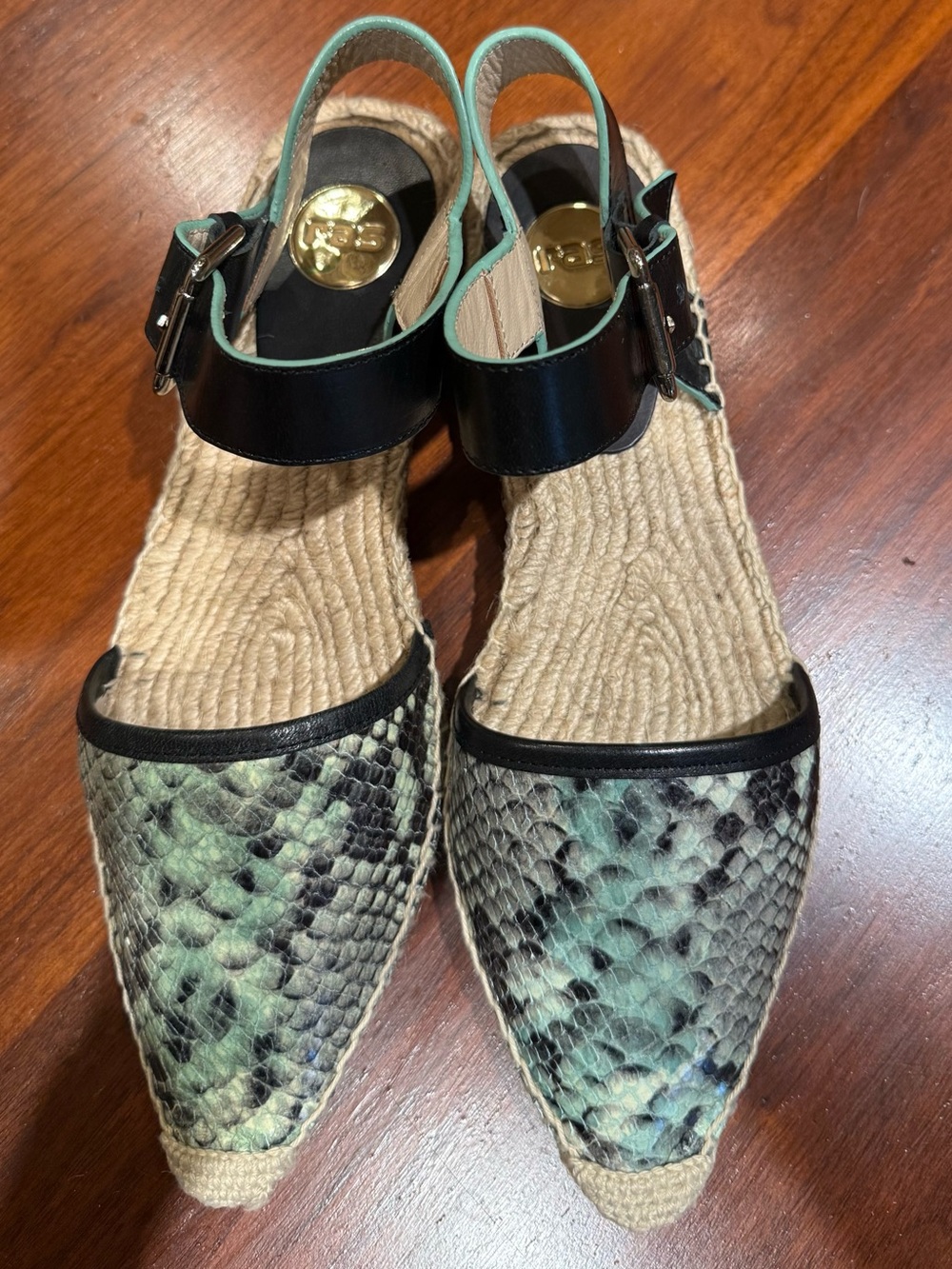 SJP Sarah Jessica Parker Snake Espadrille Wedges Sz 8